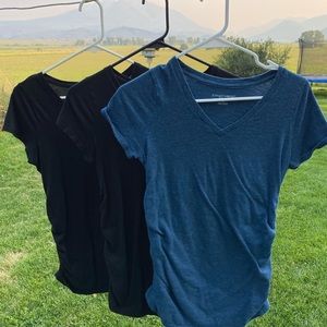 Liz Lange maternity shirts
